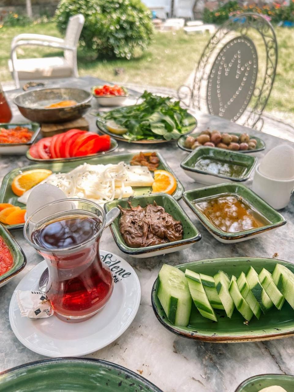 伊甸塞勒涅酒店 Ayvalı 外观 照片